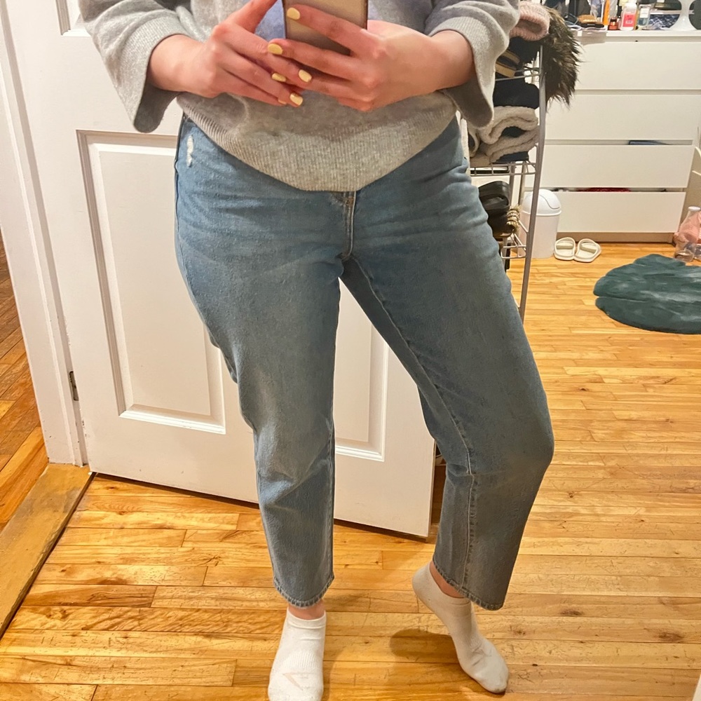 Jeans - Picture 2 of 3